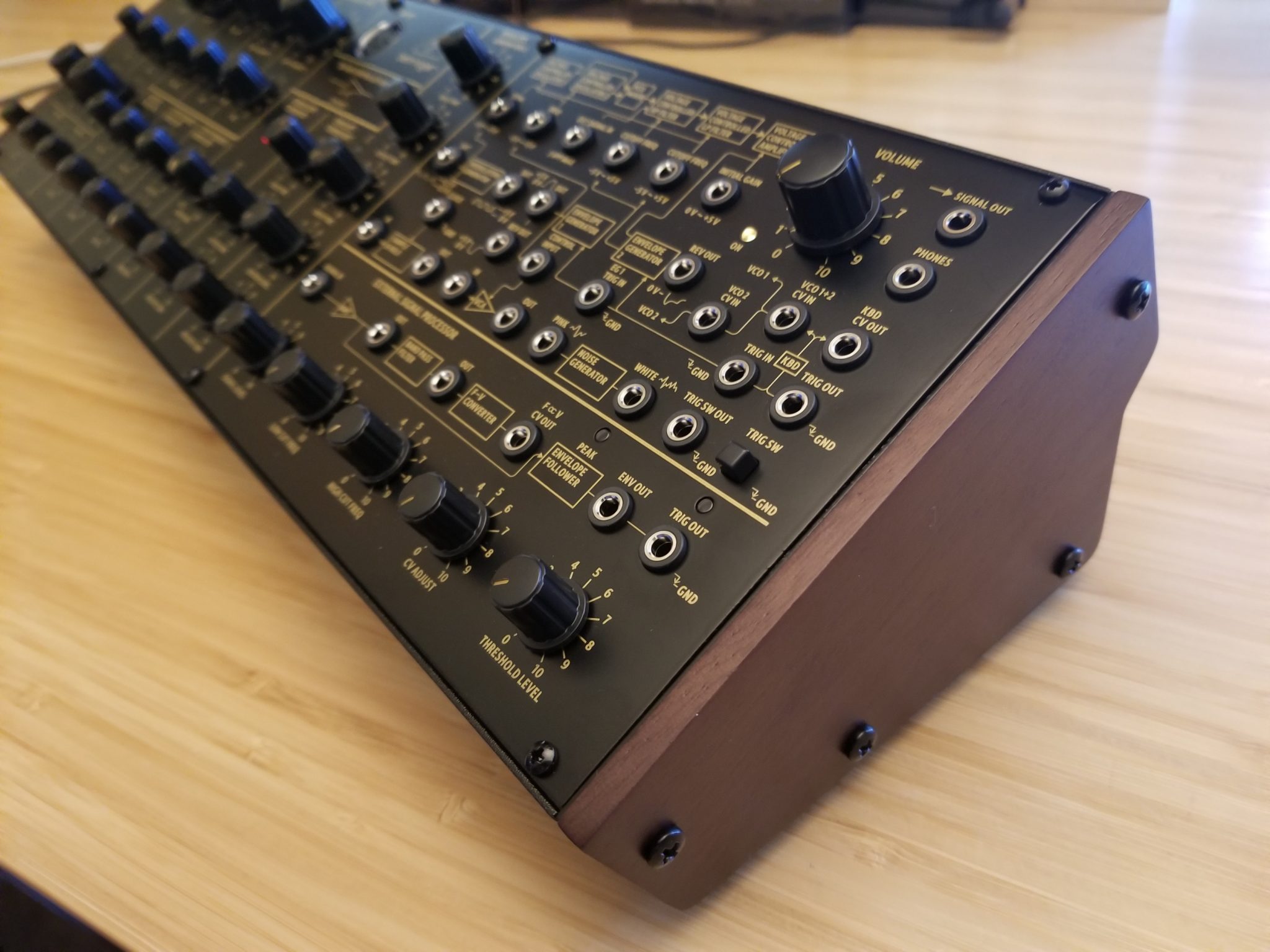 NEW Behringer K 2 Analog And Semi Modular Synthesizer Eclectic Sounds   20191122 115554 2048x1536 