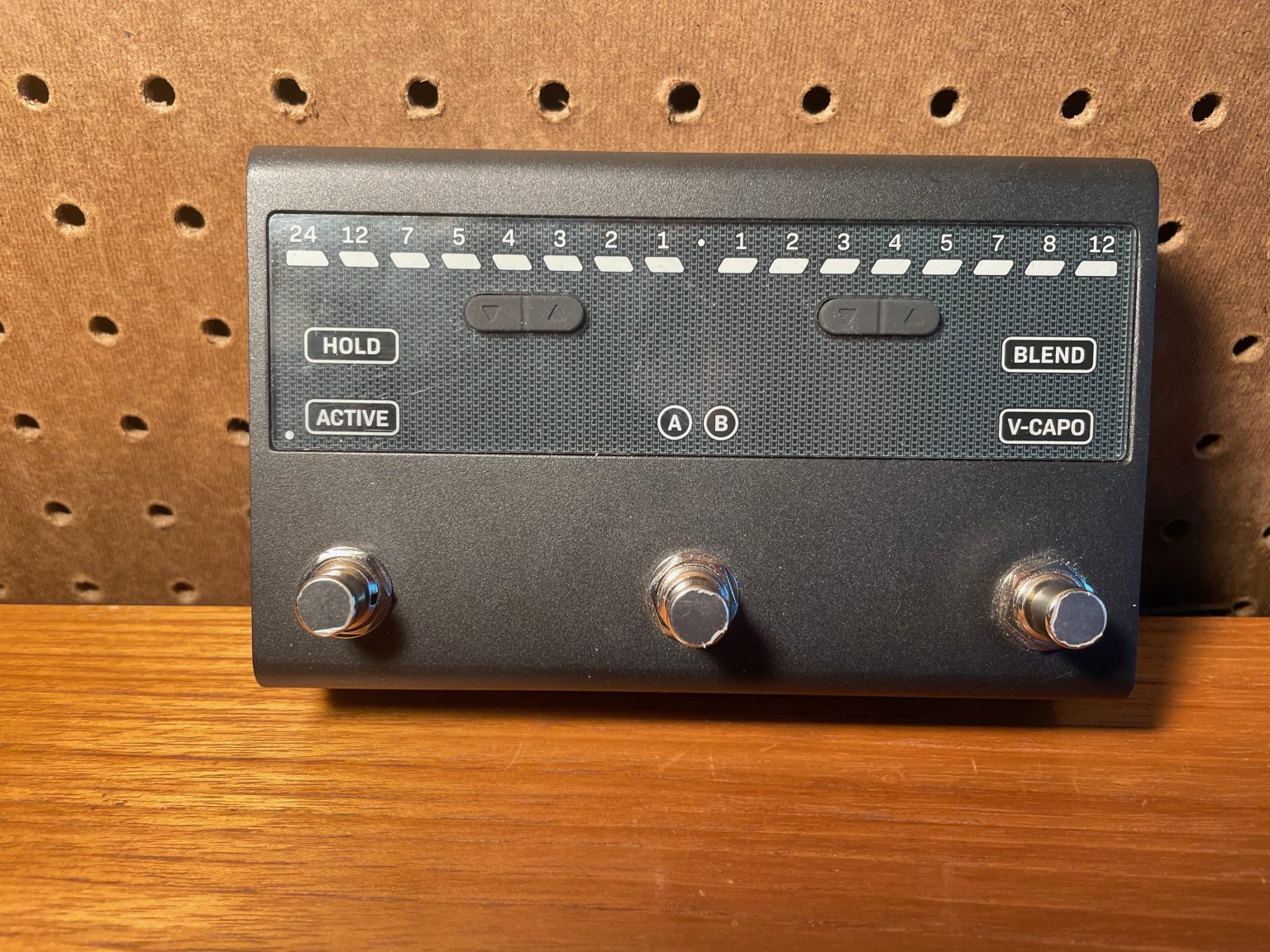 Virtual Jeff Pro Digital Whammy Bar for Electric or Acoustic Guitar Eclectic Sounds