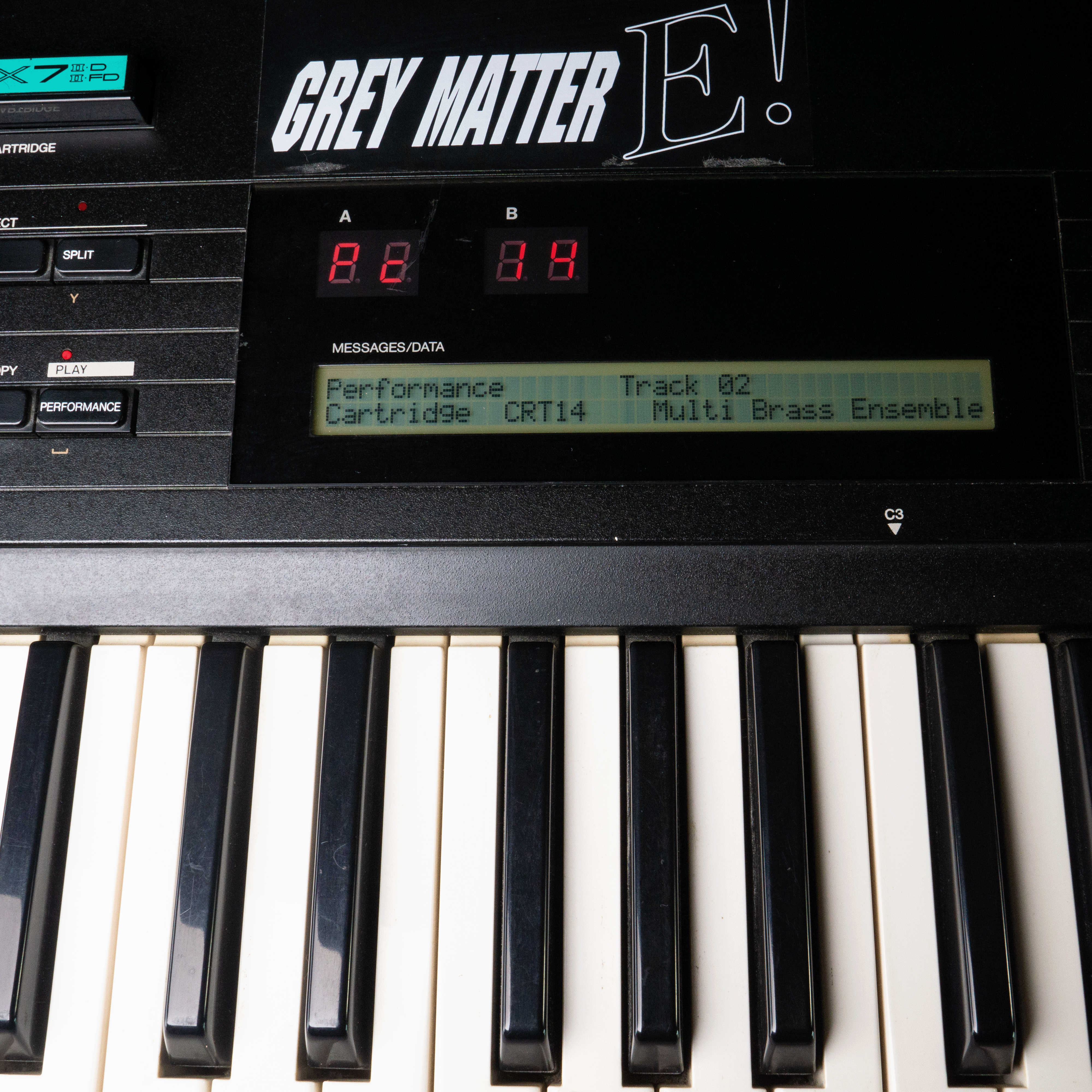 Yamaha DX7 II FD w / Grey Matter Synthesizer - played by Donald Fagen /  Steely Dan - owned by John Neff / Maui Recorders - with EXTRAS!!!